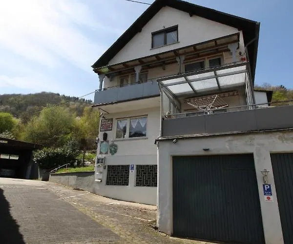 Komfort 74-3 Apartamento *